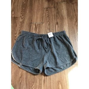 NWT grey shorts ❣️✨